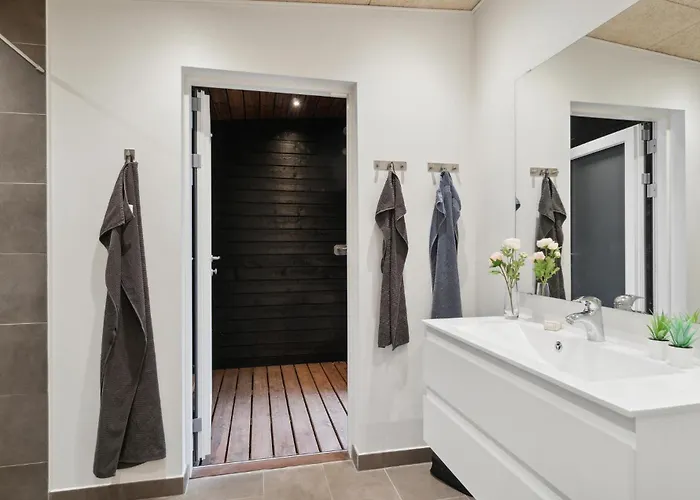 Feriehus Cozy In With Sauna Ebeltoft